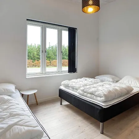 Luxury Retreat With - By Traum Сasa de vacaciones Bøtø By