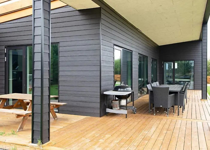 Luxury Retreat With - By Traum Holiday home